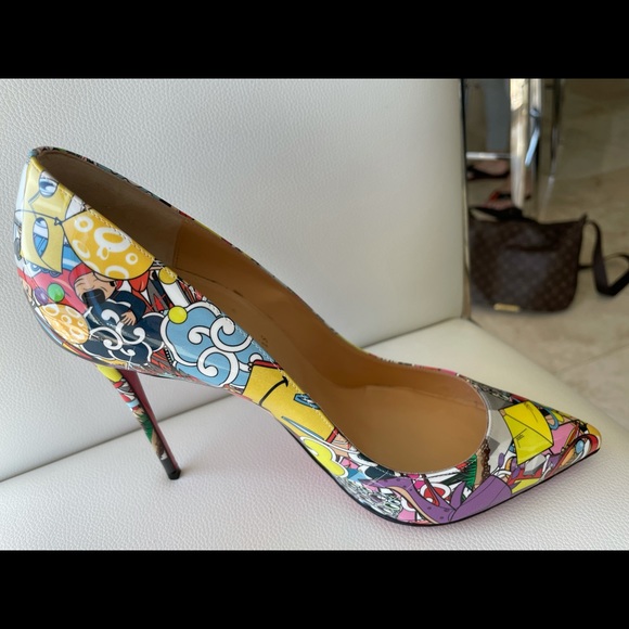 Christian Louboutin Women Shoes - Picture 2 of 7